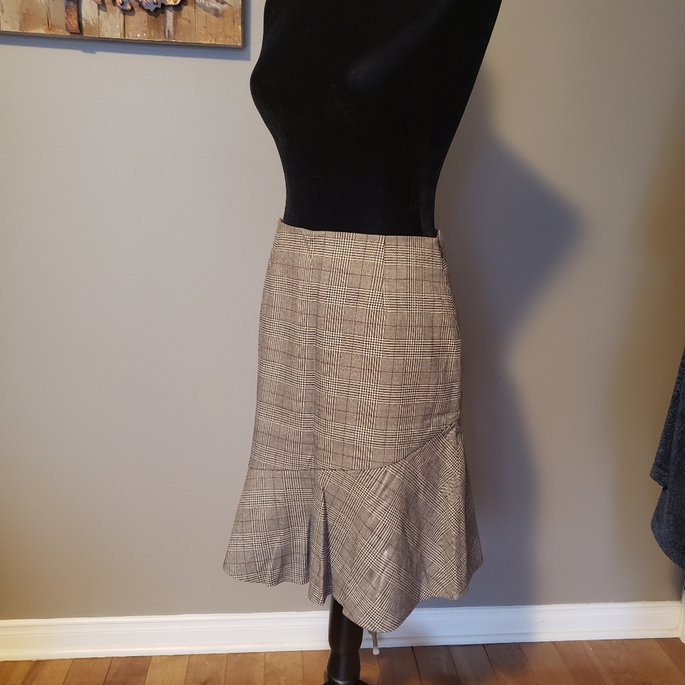 Trumpet skirt Size 2 Petite